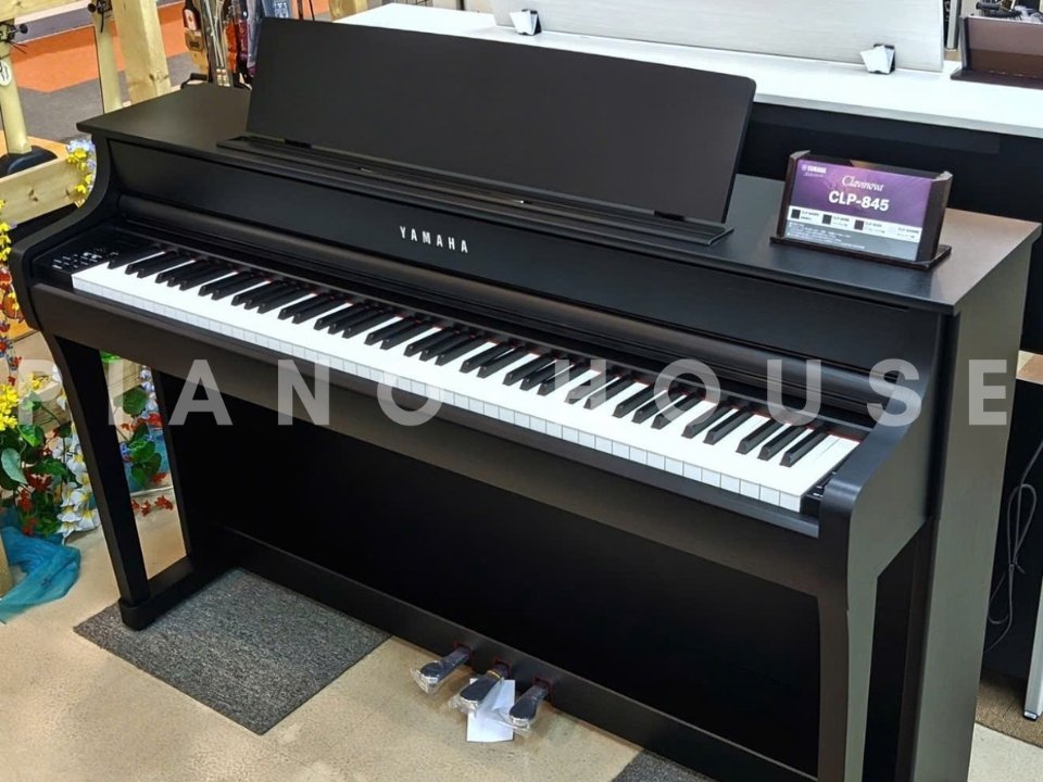 Hình ảnh chi tiết YAMAHA CLP-845 B góc chụp 2